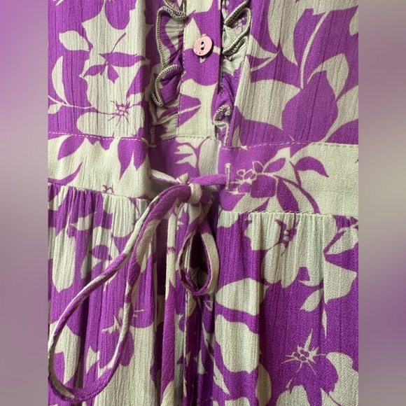 Easel Purple and Green Floral Print Maxi Dress NWT - Picture 4 of 15